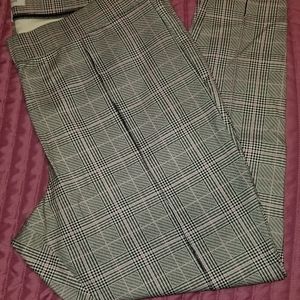 Old Navy Stevie pull on pants